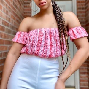 Cropped red and white printed top